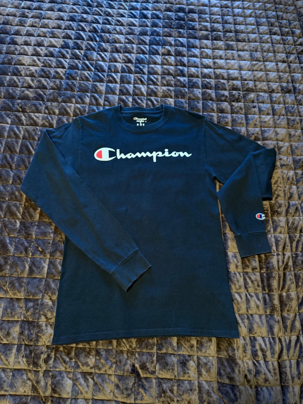 Women’s boys black long sleeve shirt top champion brand size small